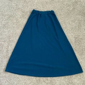 MIDI skirt
